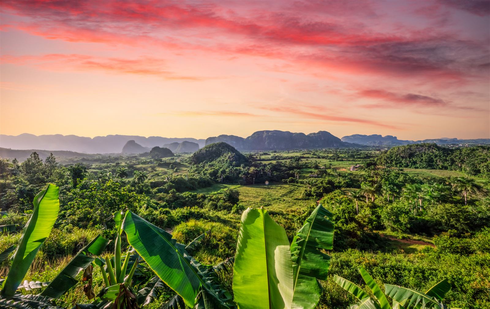 Vinales Tal im Sonnenaufgang